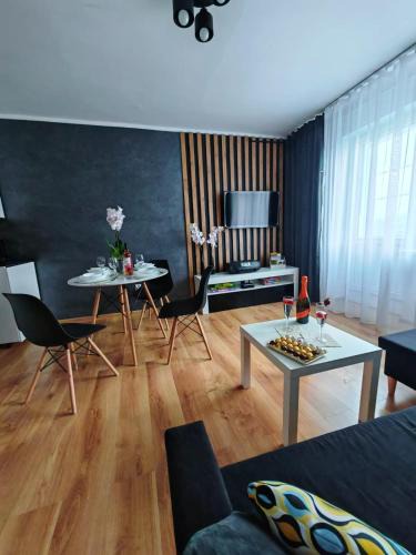 Chelmsko Slaskie Apartment | APARTAMENT CHEŁMSKO - rowery gratis