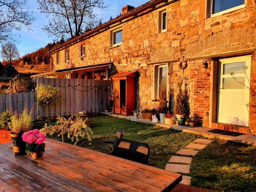 Kamienna Gora Apartment | Apartament Czar-nów