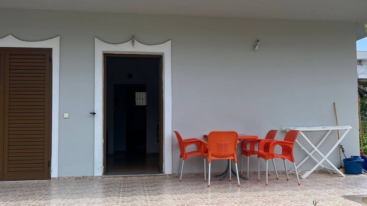 Ksamil Apartment | Apartament family room