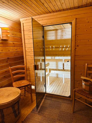 Myslakowice Apartment | Apartament Forest