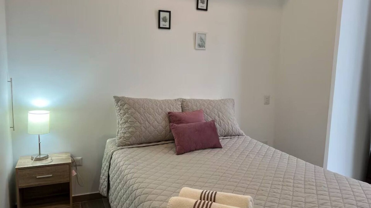Zona 13 Apartment | Apartamento de dos Habitaciones Cerca del Aeropuerto