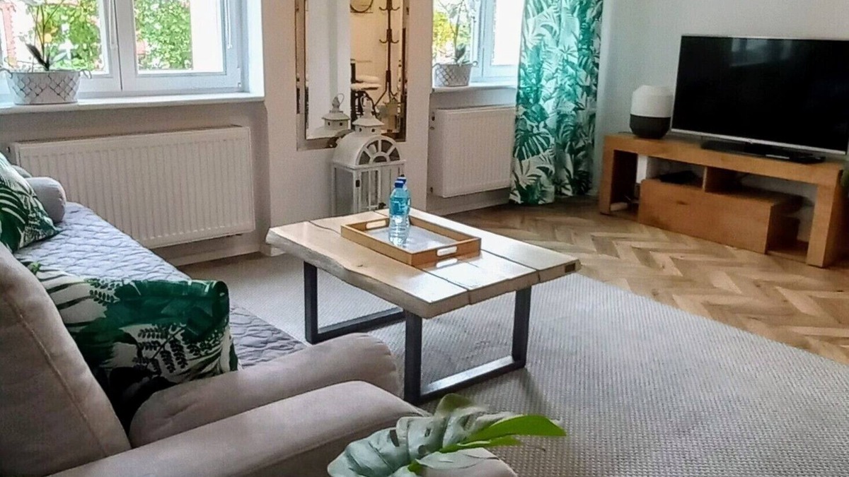 Slupsk Apartment | Apartament Mickiewicz - Center Wi-Fi, TV, Netflix, Parking