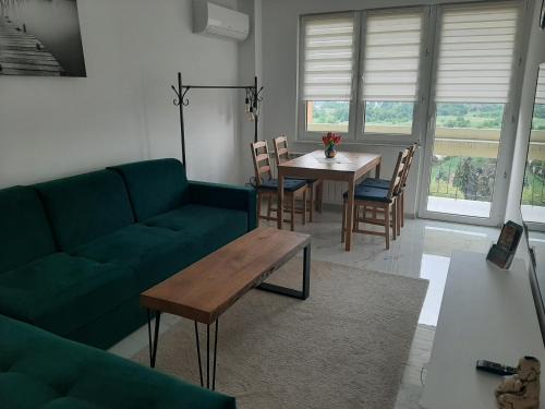 Oswiecim Apartment | Apartament na 9. piętrze