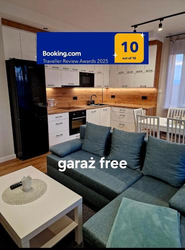 Klodzko Miasto Apartment | Apartament na Letniej z garażem "Domowe Zacisze"