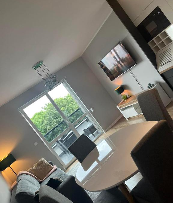 Torun Apartment | Apartament Nowoczesny w Centrum Torunia/podziemny parking i winda