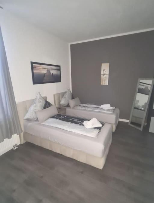 Bernburg Apartment | Apartament Suite 2