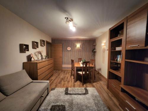 Valenii de Munte Apartment | Apartament Valeni
