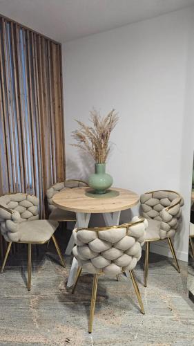 Olecko Apartment | Apartament w Centrum 200 m od jeziora