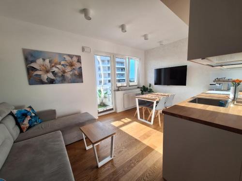 Katowice Apartment | Apartament Widokowa 13-stka z widokiem na Stadion Śląski i Park Śląski, 13 piętro, parking podziemny free