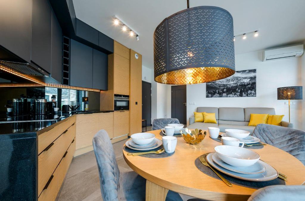 Cieplice Apartment | Apartament Yellow Star z widokiem