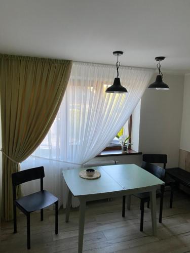 Kurtuvenai Apartment | Apartamentai Tarp trijų ežerų