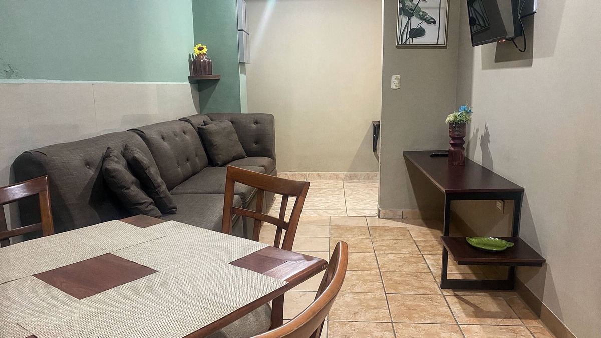 San Pedro Sula Apartment | Apartamento 1 Hab, 2 Camas, Cocina, Sala y Parqueo