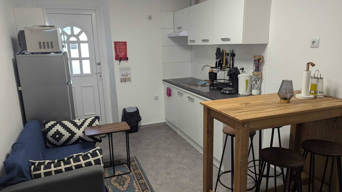 Audun-le-Tiche Apartment | Apartamento a 5 minutos de Luxemburgo fully equipped kitchen, lovely terrace