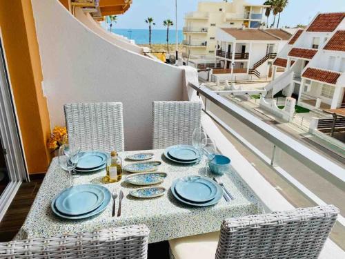 Peniscola Apartment | Apartamento al lado del Mar. Recién reformado.