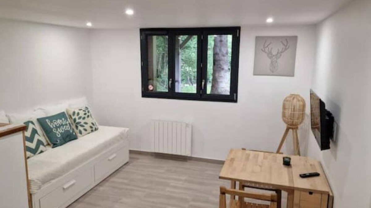 Vicdessos Apartment | Apartamento al Lado del rio