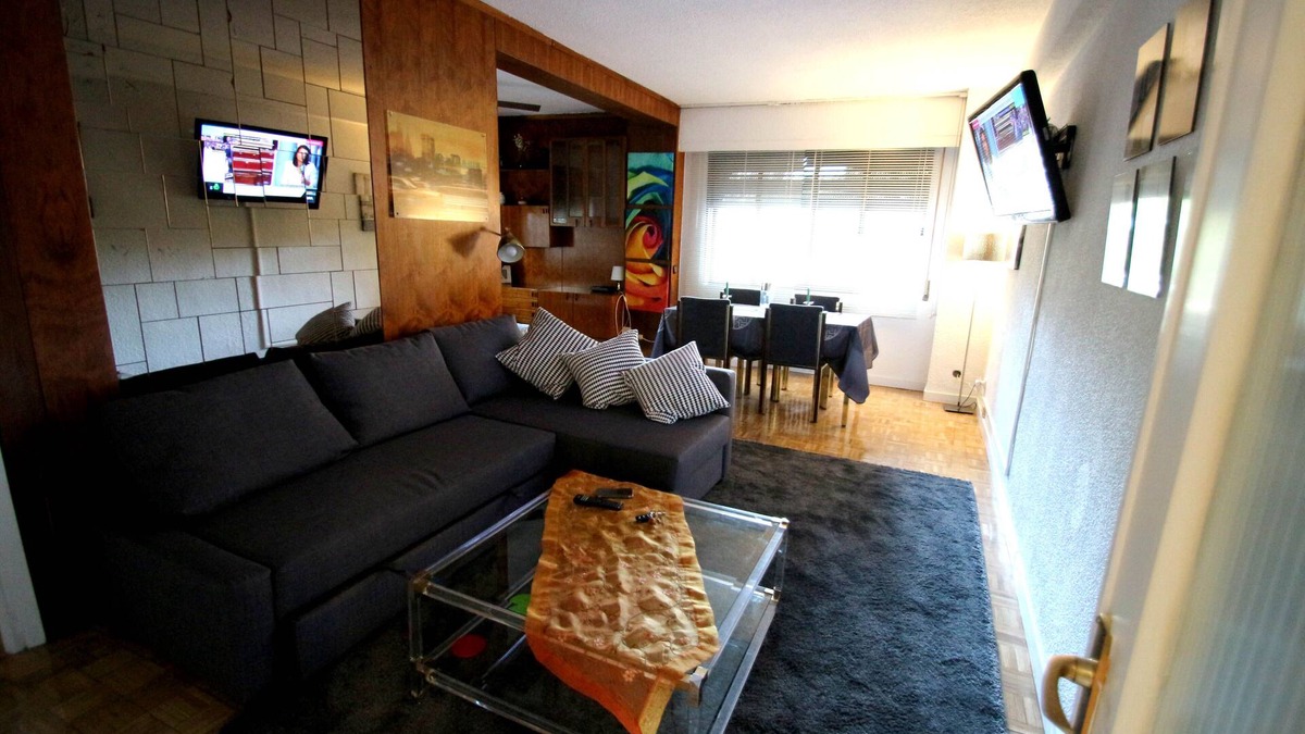 Pena Grande Apartment | Apartamento, amplio y luminoso, el centro de Madrid, con garaje, cerca del metro