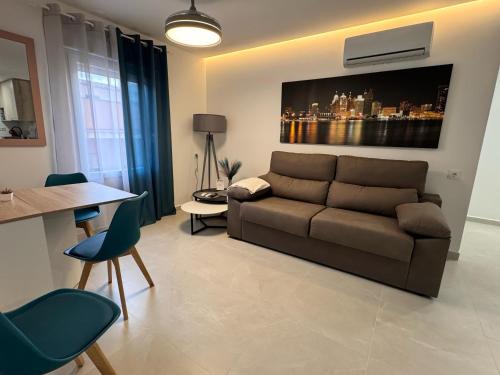 Almansa Apartment | Apartamento Asia - Amplio, céntrico y muy luminoso