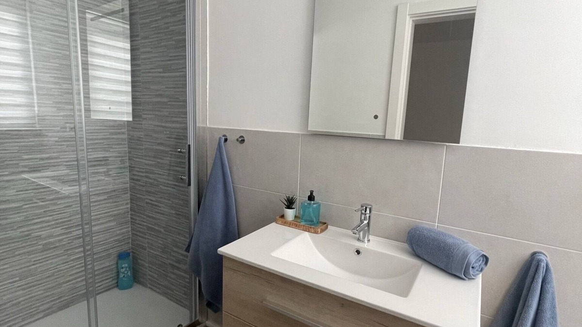 Valdepenas Apartment | Apartamento Blanco en Valdepeñas, en pleno centro histórico de la ciudad