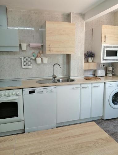 Barrio de Santo Domingo y San Martin Apartment | Apartamento Bornos&Huesca
