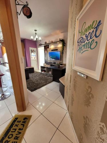 Olarias Apartment | Apartamento central aconchegante temática Friends Ponta Grossa PR