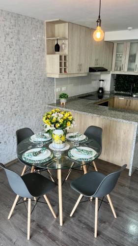 Quito Apartment | Apartamento cerca de Solca y Embajada Americana