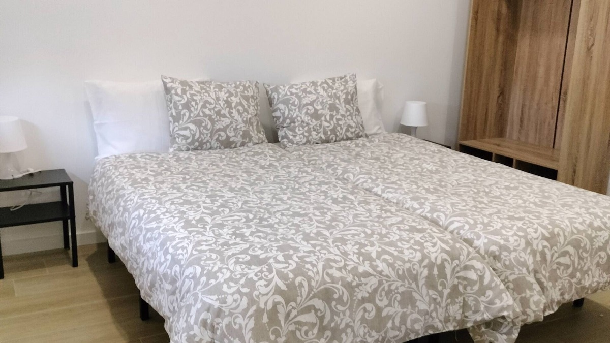 Senhora da Hora Apartment | Apartamento com Suíte e Kitchenett