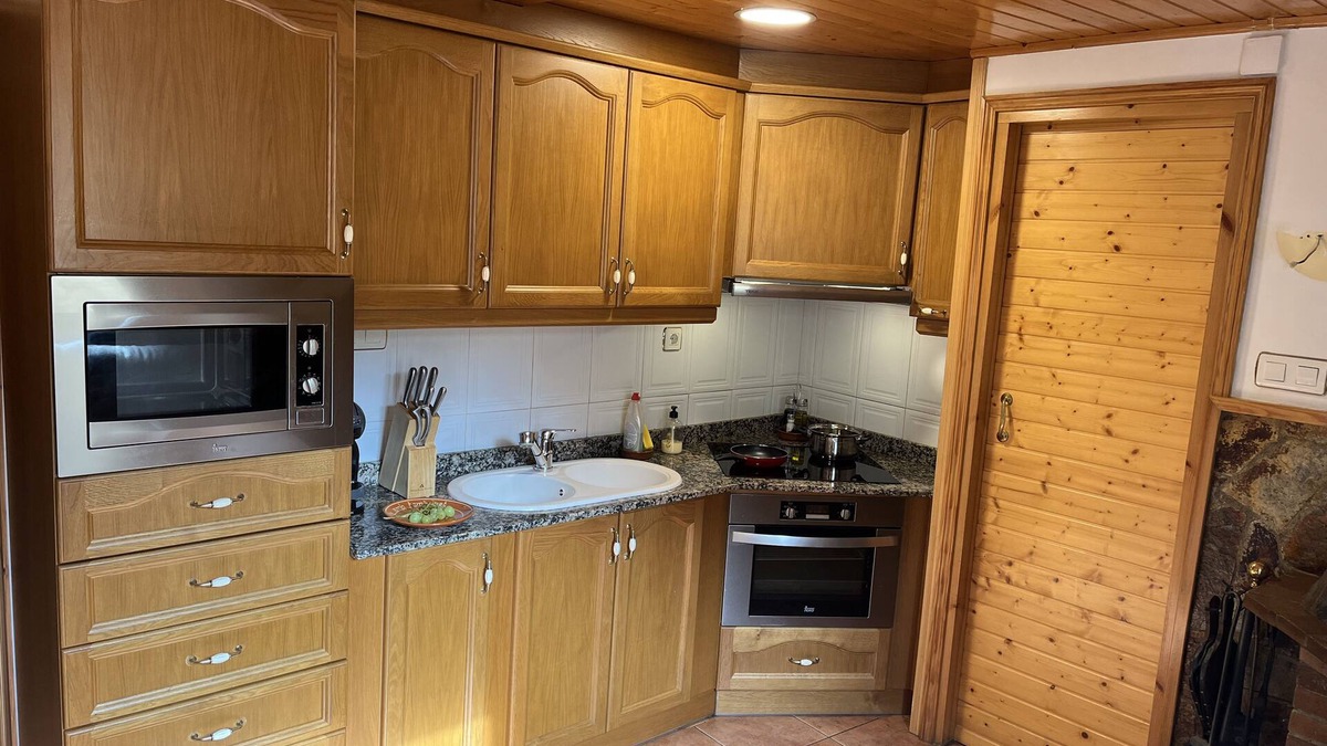 Baga Apartment | Apartamento con Encanto en Pueblo Medieval en el Pirineo Catalán