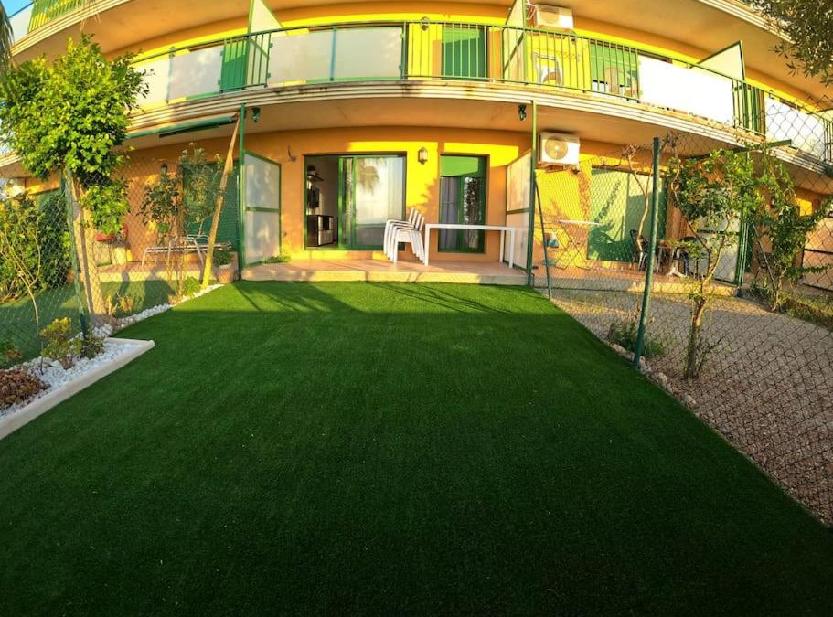 L'Eucaliptus Apartment | apartamento con jardin privado cerca de la playa!