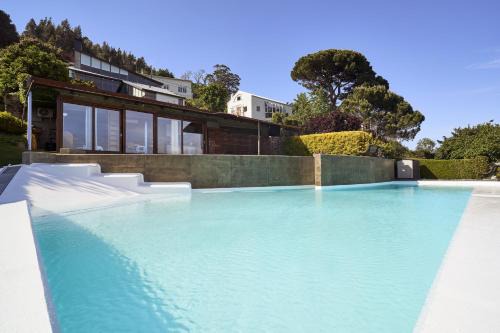 Ferrol Apartment | Apartamento con piscina y excelentes vistas