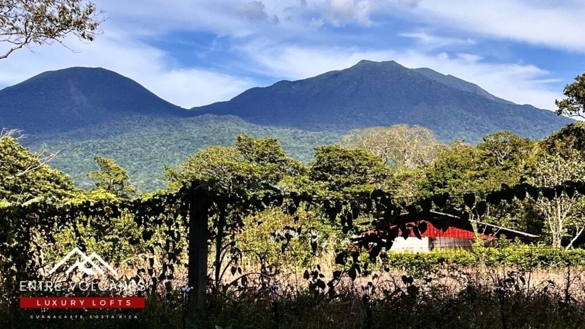 Rio Naranjo Apartment | Apartamento con Vista al Volcán