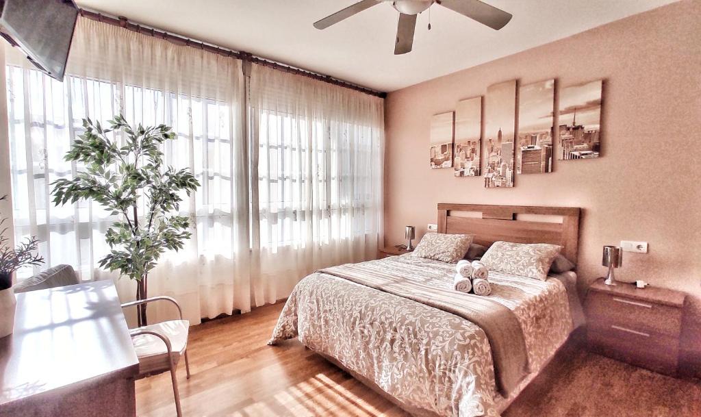 Betanzos Old Town Apartment | Apartamento con wifi en casco histórico Betanzos