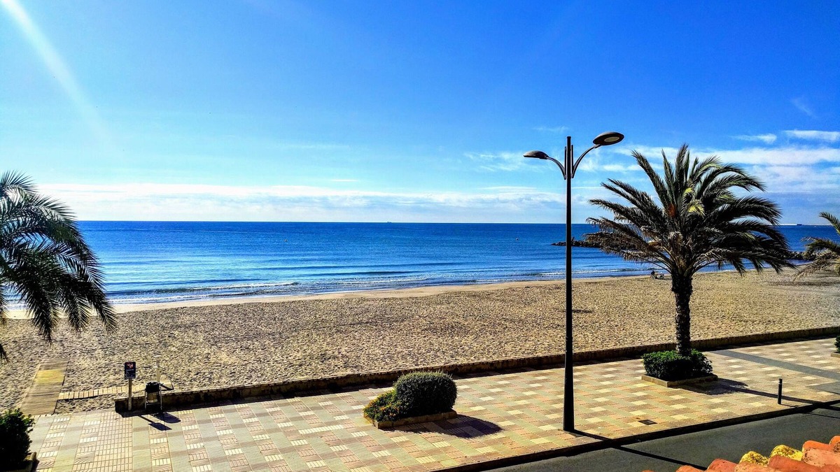 Port Saplaya Apartment | Apartamento Delante DEL MAR EN Port Saplaya - Valencia