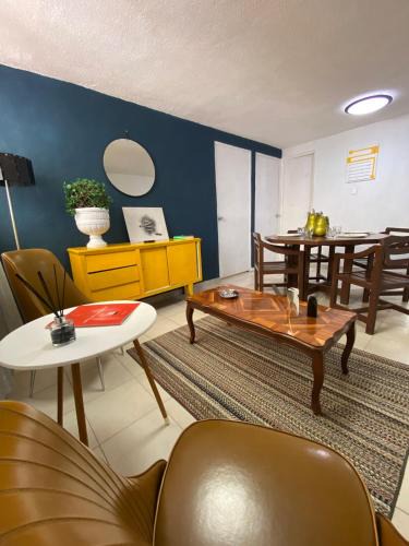 Ecatepec de Morelos Apartment | Apartamento en planta baja c estacionamiento