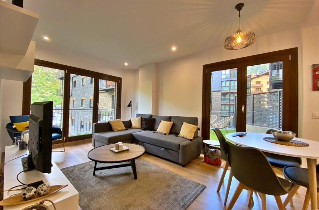Encamp Apartment | Apartamento en Encamp, Anyó 2. Hasta 6 personas