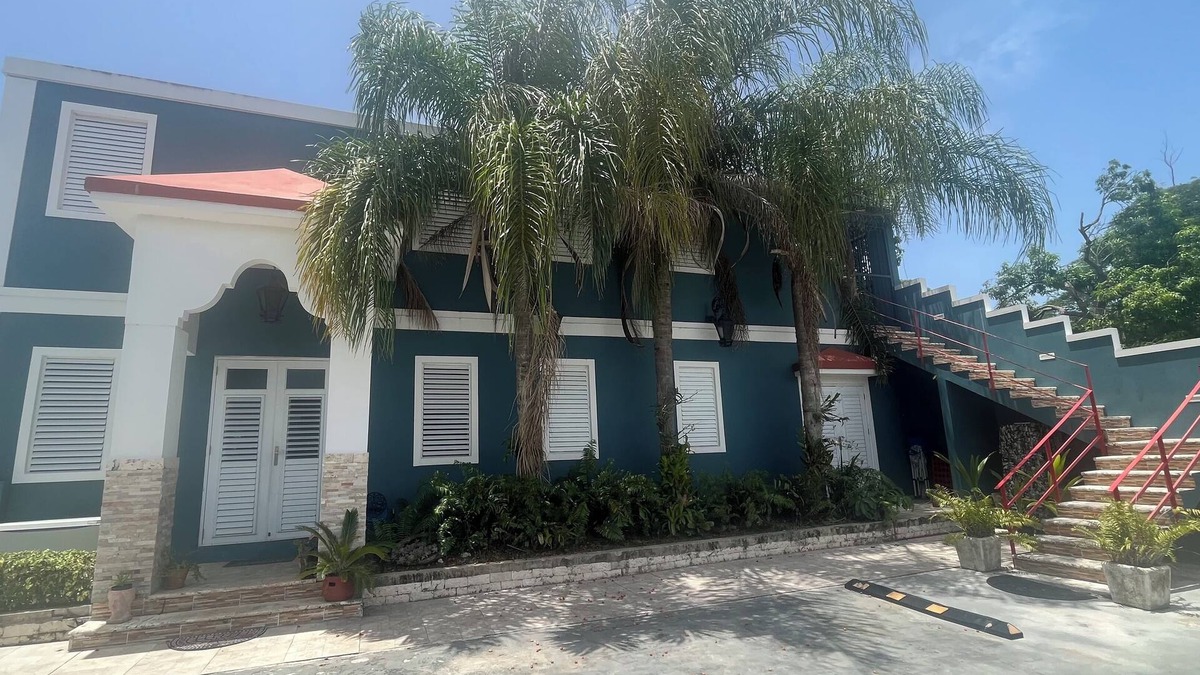 Cabo Rojo Apartment | Apartamento equipado con piscina
