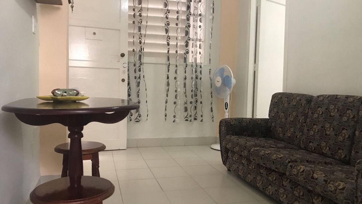 Old Havana Hostel | Apartamento Esmeralda HABANA VIEJA