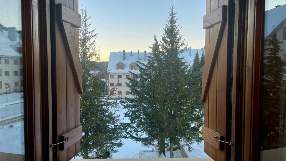 Villanua Apartment | APARTAMENTO FALCAR