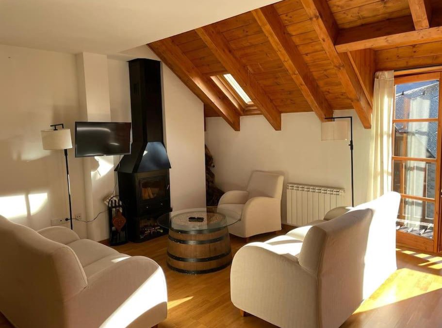 Linsoles Apartment | Apartamento familiar en Benasque
