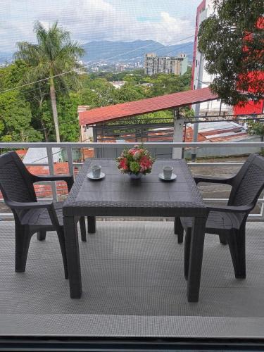 San Salvador Apartment | Apartamento Familiar 2 con 3 habitaciones 4 camas y litera