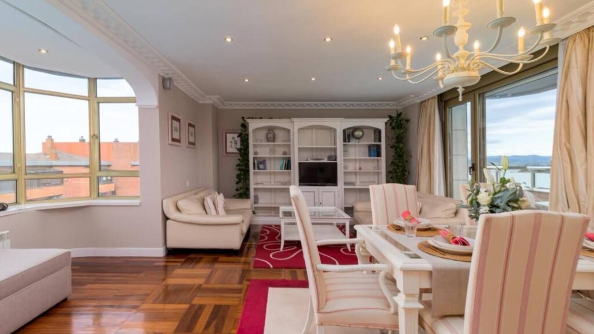 Santander Apartment | Apartamento Junto Playa Sardinero Con Parking