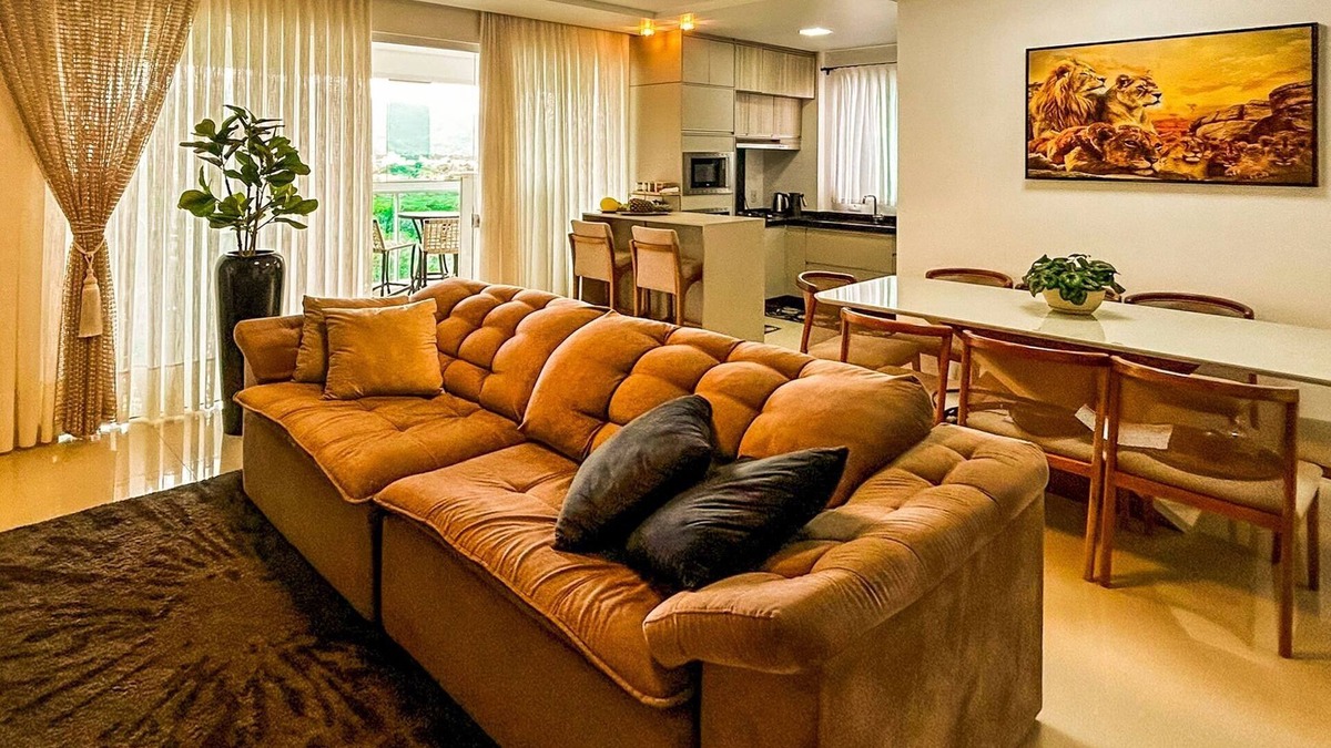 Castelo Branco House | Apartamento Luxuoso 1 Quadra do Mar em Itapema