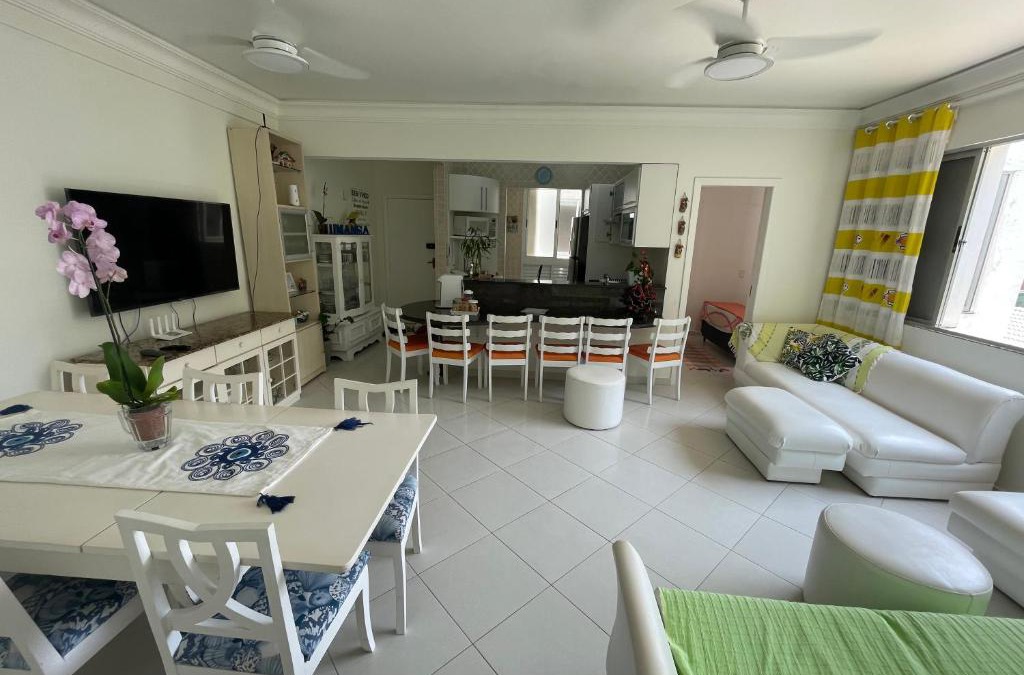Matinhos Apartment | Apartamento Maré Mansa a 30 metros da praia Mansa em Caiobá com Wifi