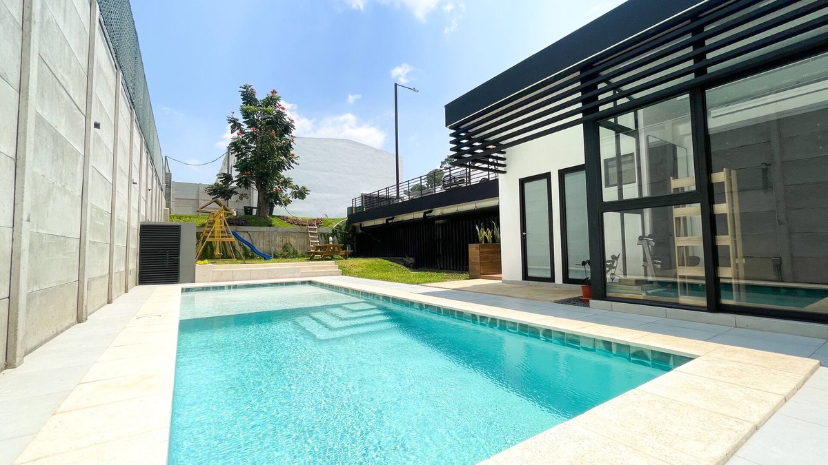 Santa Tecla Apartment | Apartamento Moderno Orange Place + Wifi+ Pool+ GYM