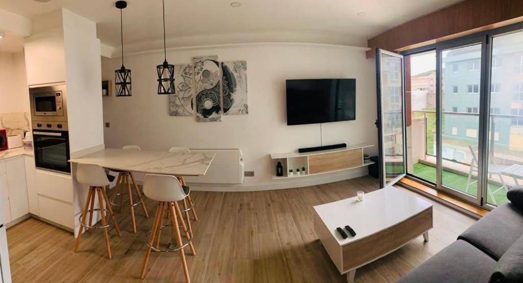 Malpica de Bergantinos Apartment | Apartamento moderno malpica