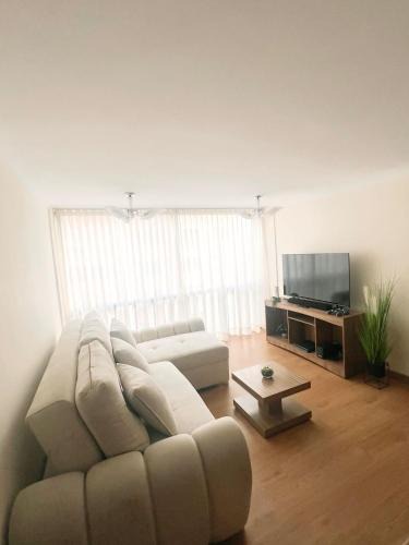 Cali Apartment | Apartamento moderno y inteligente