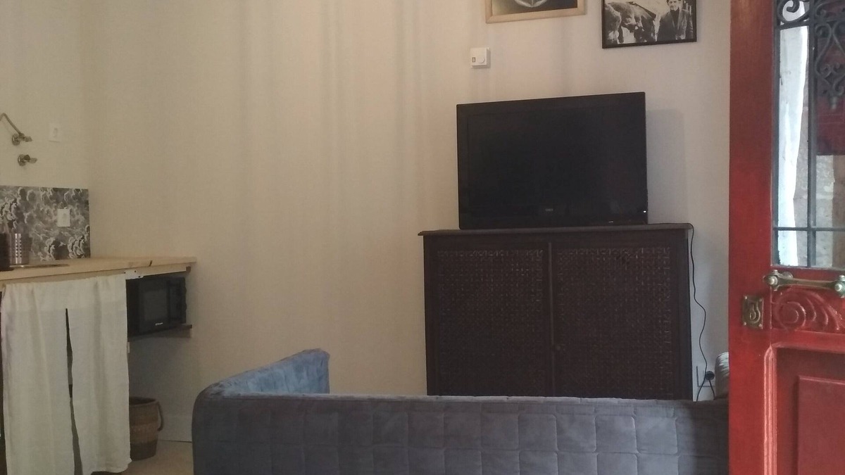 Carrejo Apartment | Apartamento Para Tres en Casona de un Pueblo Típico con Encanto