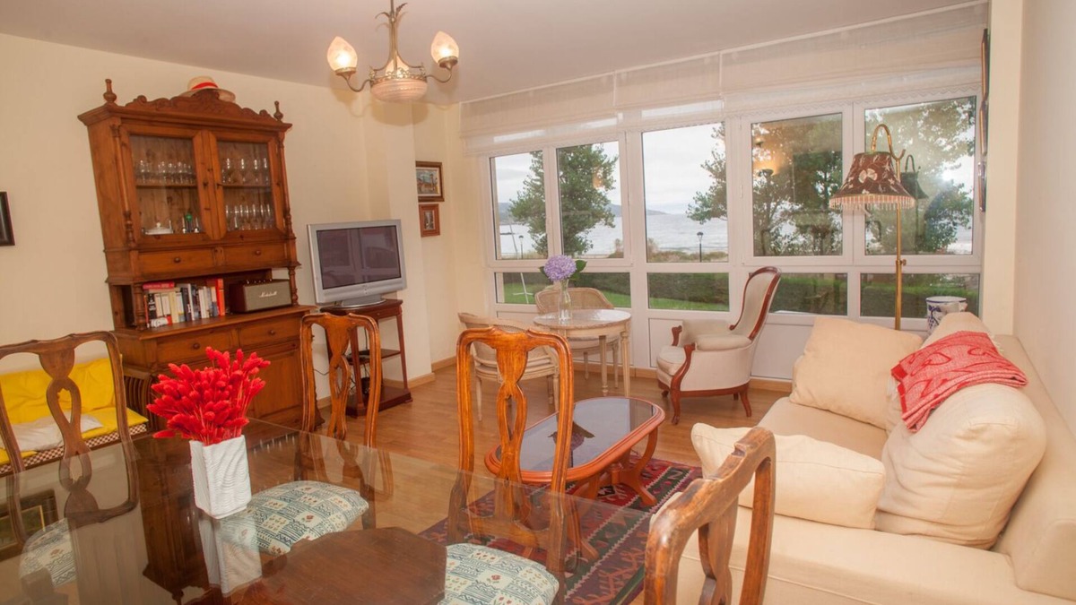 Sardinero Apartment | Apartamento Playa de Sardiñeiro con vistas al mar