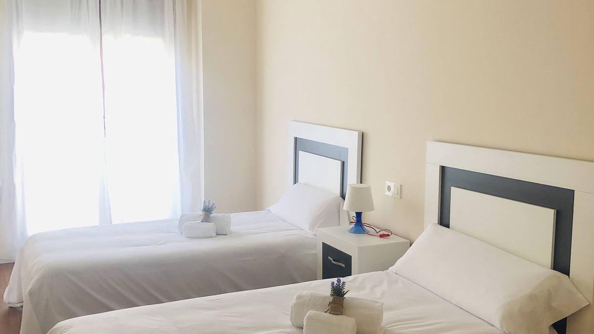 Arrabal Apartment | Apartamento Puente Romano Portal 4 1-b