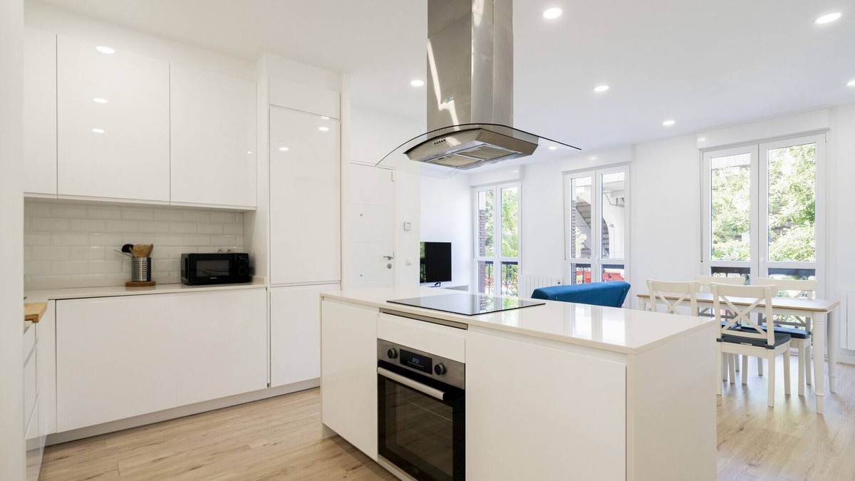 Palomeras Bajas Apartment | apartamento reformado para 6 personas de alquiler temporal