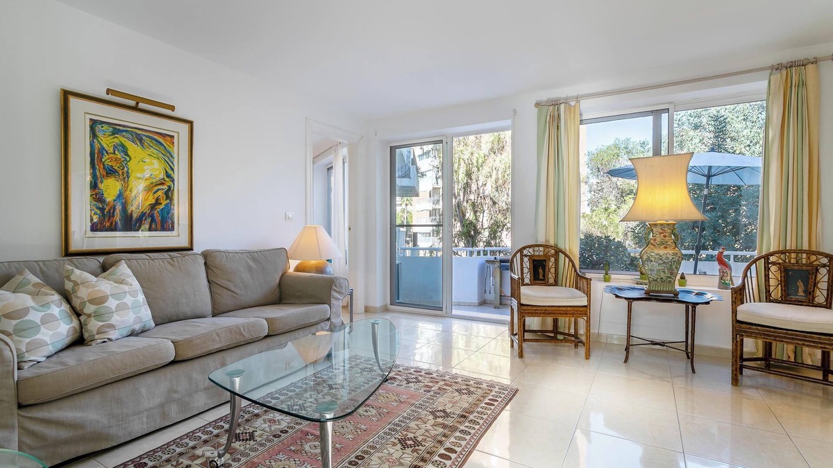 Playa de San Juan Apartment | Apartamento Skandinavia 400 m from the Beach with Terrace & A/C